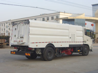 东风天锦16方洗扫车、清洗车