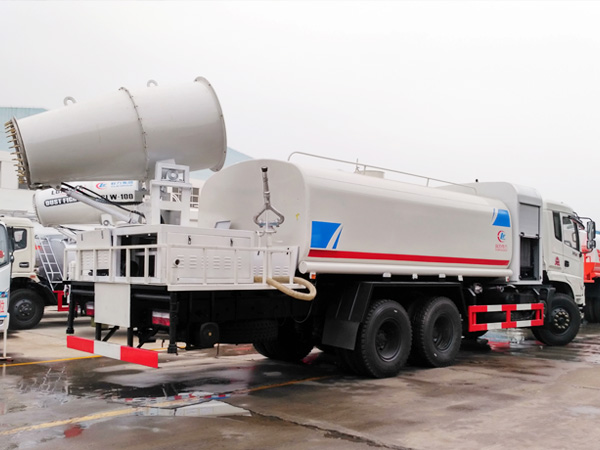  东风15方后双桥多功能抑尘车