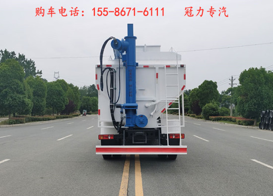 30-34立方散装饲料运输车