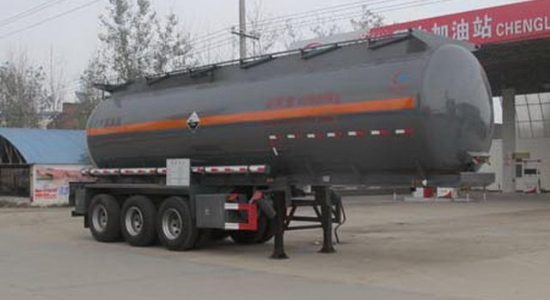 28.6立方氢氯酸运输半挂车